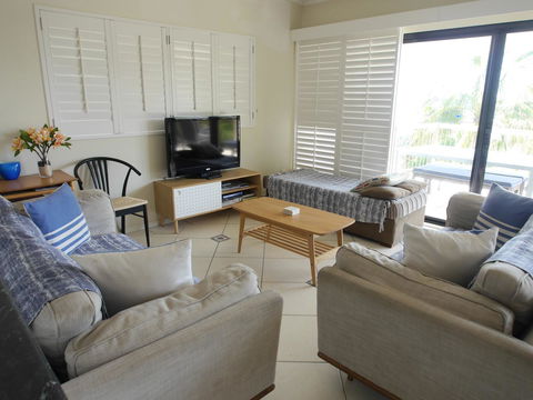 Cylinder Beach Mooloomba Unit 3 - Accommodation Search 5