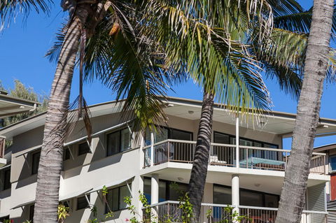 Cylinder Beach Mooloomba Unit 3 - Accommodation Search 14