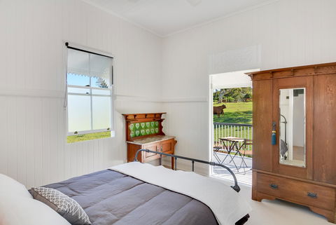 Cloud Hill - Accommodation Search 4