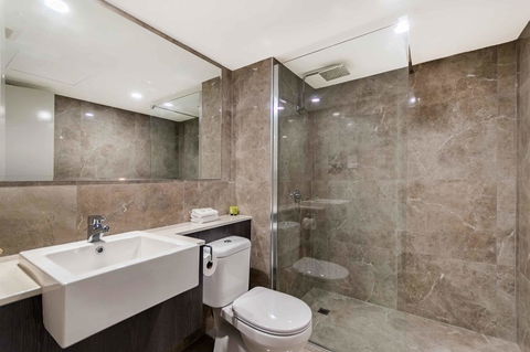Sunshine Tower Hotel - Accommodation Search 23