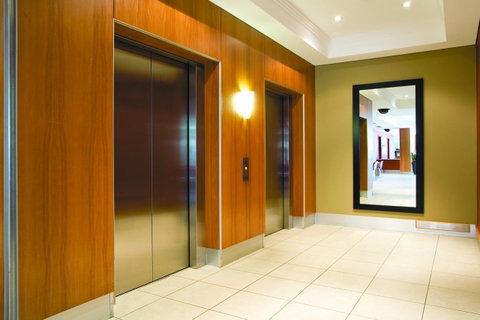 Mercure Brisbane Garden City - Accommodation Search 24
