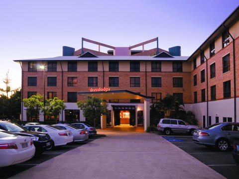 Mercure Brisbane Garden City - Accommodation Search 17