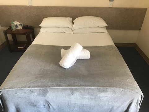 Nanango Star Motel - Accommodation Search 11