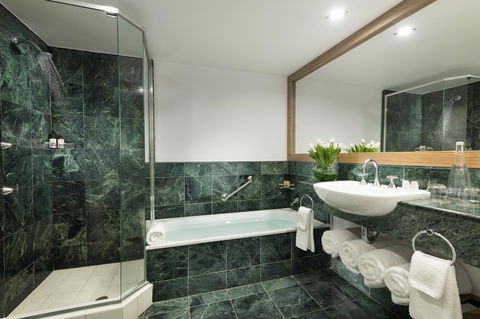Sofitel Gold Coast Broadbeach - Accommodation Search 2
