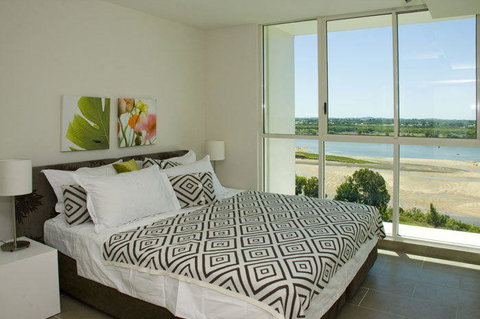 Lanai Riverside Apartments - Accommodation Search 22
