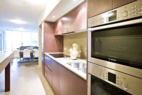 Lanai Riverside Apartments - Accommodation Search 16