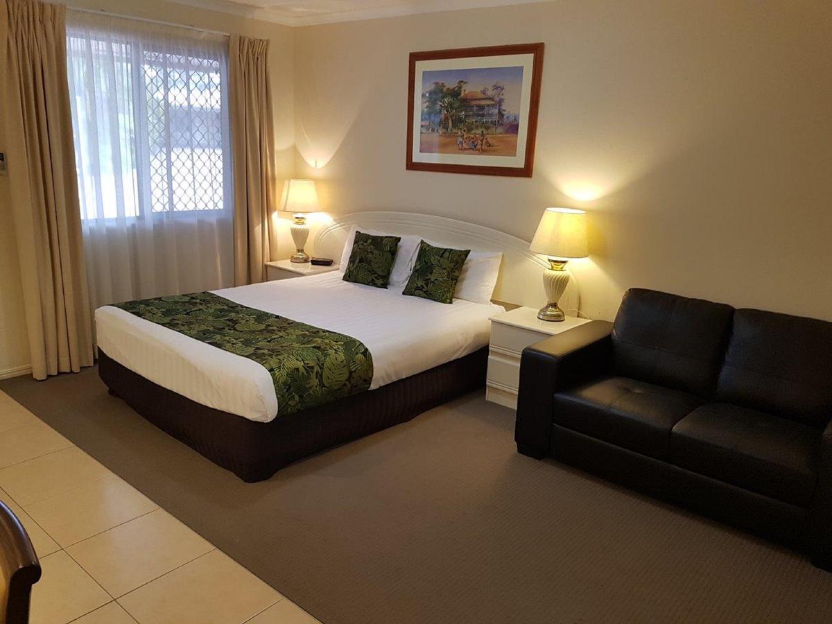 Chinchilla QLD Accommodation Search