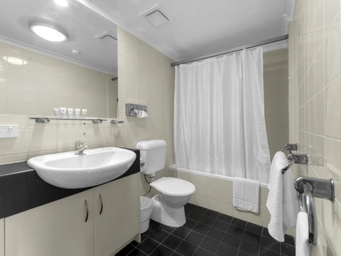 Central Brunswick Apartment Hotel - Accommodation Search 23