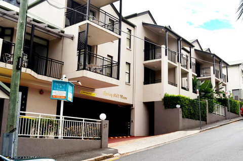 Spring Hill Mews Apartments - Accommodation Search 5