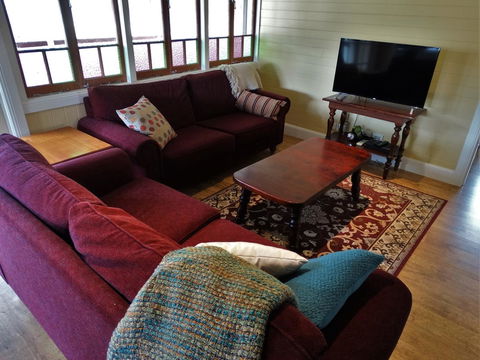 Loughmore House - Accommodation Search 8