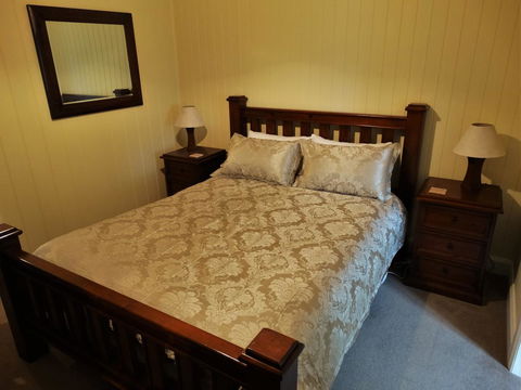 Loughmore House - Accommodation Search 7