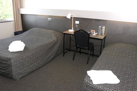 Brighton Hotel - Accommodation Search 3
