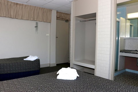 Brighton Hotel - Accommodation Search 7