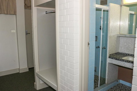 Brighton Hotel - Accommodation Search 10