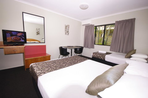 Mackay Resort Motel - Accommodation Search 25