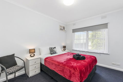 Wattle Grove Villa - Accommodation Search 1