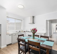 Wattle Grove Villa - Accommodation Search
