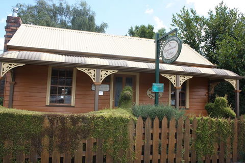 Westbury Gingerbread Cottages - Accommodation Search 2