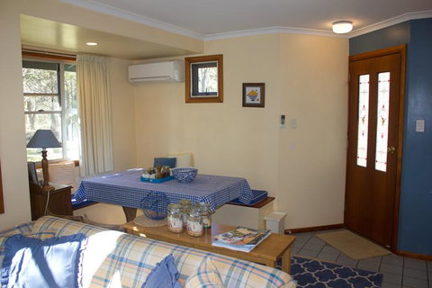 Whiskey Gully Wines - Accommodation Search 1
