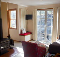 Whiskey Gully Wines - Accommodation Search