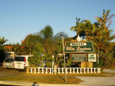 White Lanterns Motel - Accommodation Search 1
