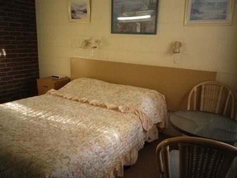 White Lanterns Motel - Accommodation Search 3