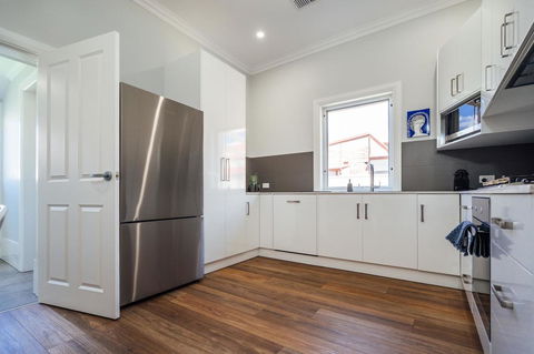 Whitehaven On Moseley - Wifi - Nespresso - Accommodation Search 3