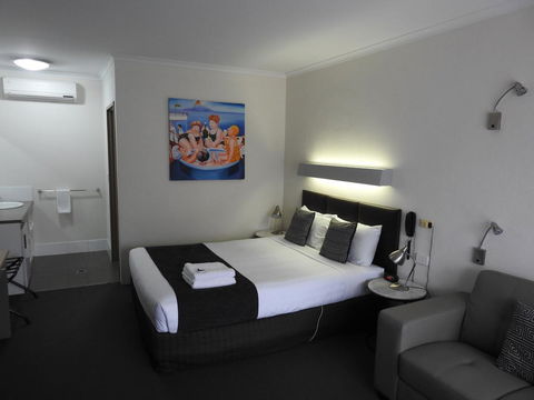Wine Village Motor Inn - Accommodation Search 2