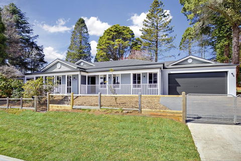 Winsome - Accommodation Search 0