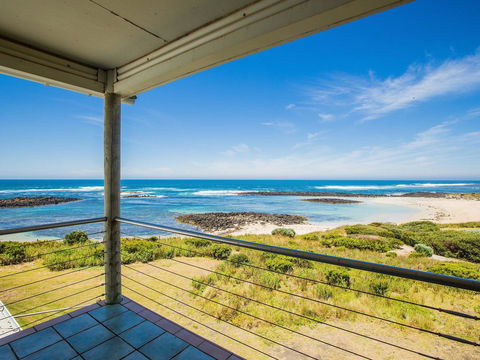 WYTONIA 3 PENTHOUSE - Accommodation Search 3