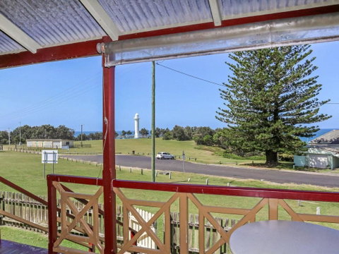 Yamba Pilot Cottage 1 - Pets Welcome - Close To Beach - Accommodation Search 0