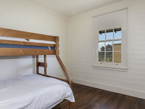 Yamba Pilot Cottage 2 - Pets Welcome - Close To Beach - Accommodation Search 1