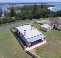 Yamba Pilot Cottage 2 - pets welcome - close to beach - Accommodation Search