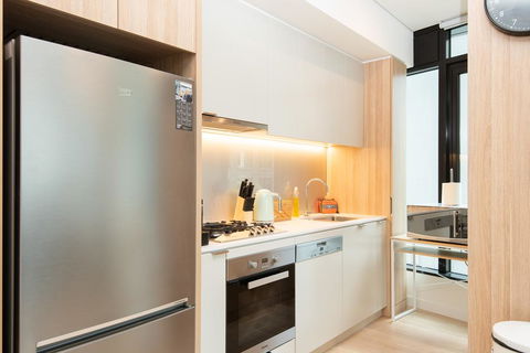 York & George - Accommodation Search 1