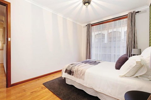 Your Ballarat Home - Accommodation Search 3