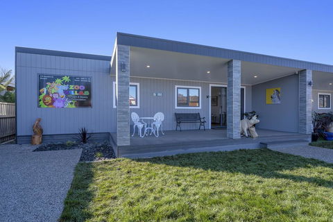 Zoo Villas : Villa Zebra - Central Wynyard - Accommodation Search 0