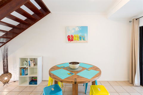 2br Amazing Beach-house - Accommodation Search 1