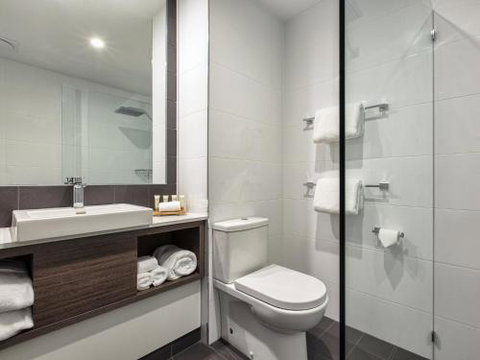 Mercure Sunshine Coast Kawana Waters - Accommodation Search 1