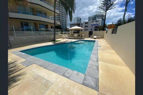 3 Bedroom Beachfront At Wyuna Apartments - Accommodation Search 1