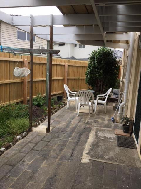 A2, 9A In The East Suburb - Accommodation Search 2