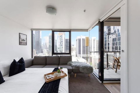A 3BR Apt Next To Southern Cross FREE Parking - Accommodation Search 3