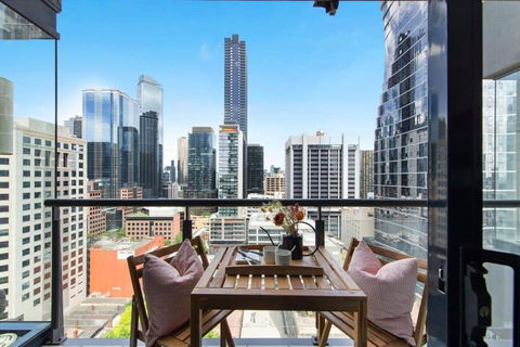 A 3BR Apt Next To Southern Cross FREE Parking - Accommodation Search 1