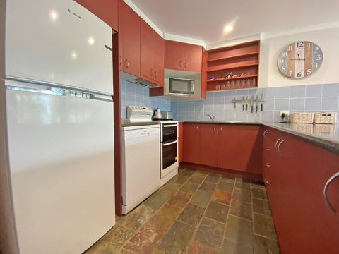 A BEACH AFFAIR - Accommodation Search 4