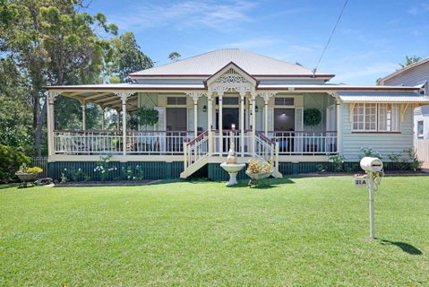 A Charming Queenslander - Accommodation Search 4