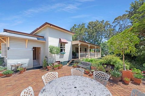 A Charming Queenslander - Accommodation Search 2