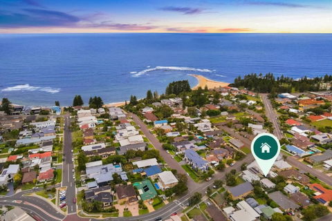 A Chic Coastal Hideaway At Toowoon Bay Beach - Accommodation Search 3
