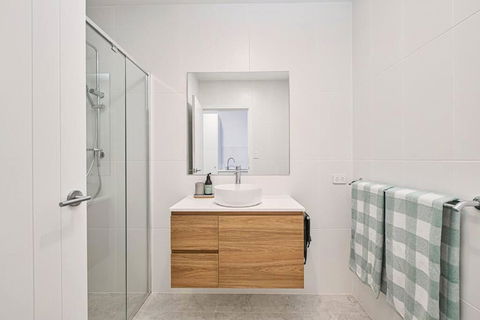 A Coastal Hideaway - Accommodation Search 4