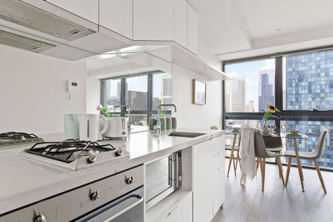 A Comfy & Stylish Apt Near Melbourne Central & QV - Accommodation Search 2
