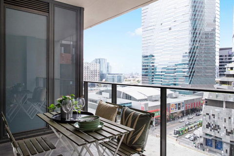 A Cozy 2BR Apt Next To Southern Cross FREE Parking - Accommodation Search 0