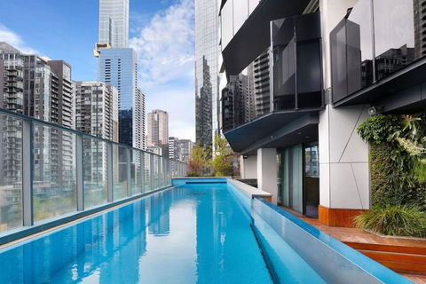 A Cozy Apt With City Views Near Crown Casino - Accommodation Search 4
